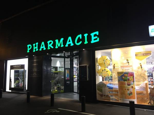 Pharmacie Cosnes et Romain
