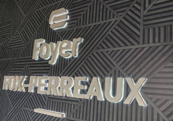 Foyer, Steinfort, logo 3D, rétro éclairage, cnc, plexiglas, leds