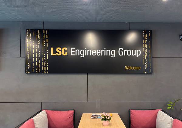 LSC, Contern, caisson, led, logo 3d, design, fraisage, plexiglass, leds