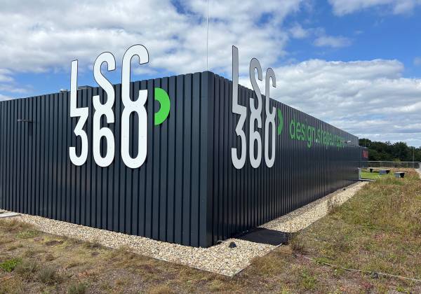 lsc360, luxembourg, contern, fraisage, dibond, vinyle polymere, cnc, office sign