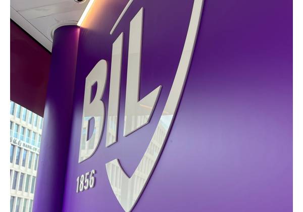 BIL CENTRE, boulevard royal, logo 3d, plexiglas®