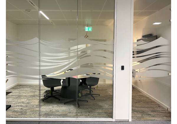 deka, luxembourg, frosted vinyl, graphiprint