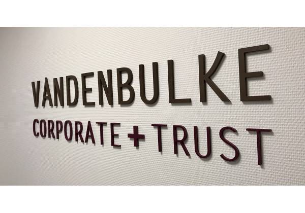 Vandenbulke lettres relief