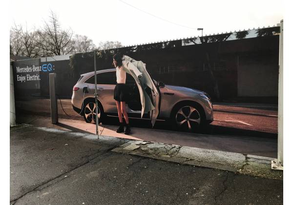 mercedes panneau publicitaire steinfort