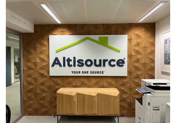 altisource, logo 3d, plexiglas, cnc, fraisage, logo relief, dibond, teinte RAL, signaletique