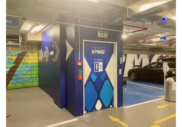 Habillage parking KPMG Luxembourg