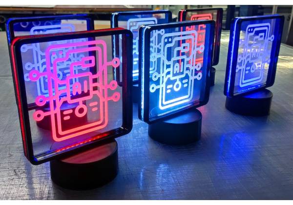 luxinnovation, trounwiessel, trophée, lumieux, led, plexiglas, cnc, découpe laser