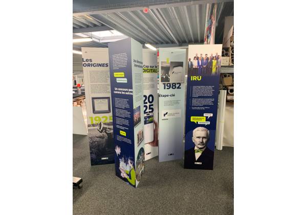 raiffeisen, totem, dibond, fraisage, digitalprint, colorado serie-m, communication
