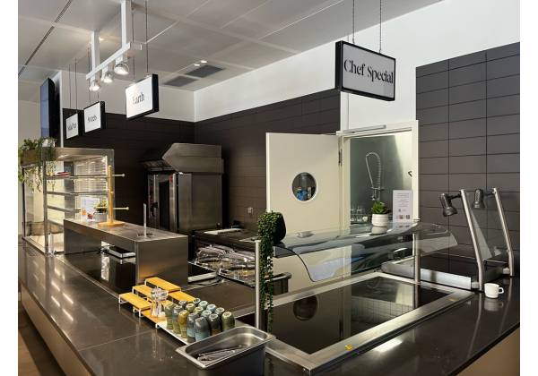 sodexo, pictet, caissons suspendus, signalétique, restaurant, fraisage, dibond