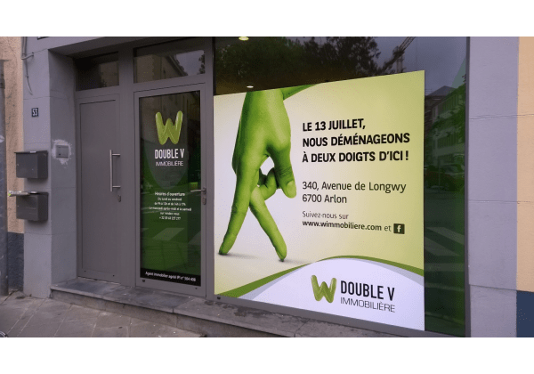 Double V Immobilière vitrine