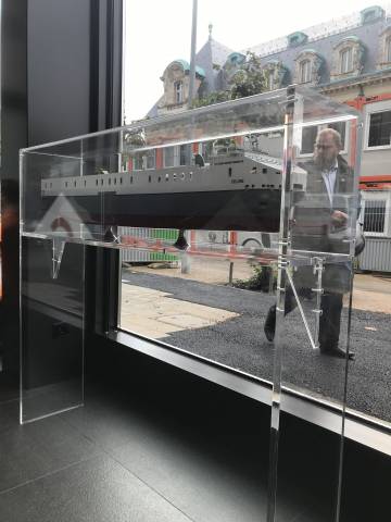 cldn présentoires plexi