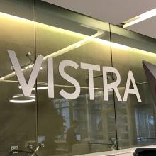 Vistra lettres en relief