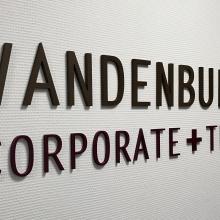 Vandenbulke lettres relief