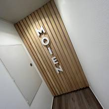 LUXEMBOURG CONVENTION BUREAU, gare, fraisage, cnc, logo 3D, bois massif, décoration murale, office design