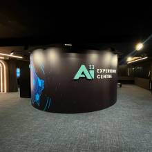 LHOFT, AI EXPERIENCE CENTRE, Luxembourg gare, décoration murale, vinyl wallwrap, colorado m-serie