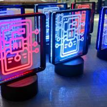 luxinnovation, trounwiessel, trophée, lumieux, led, plexiglas, cnc, découpe laser