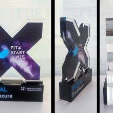Luxinnovation, Nexus, fit4start, trophee, award, sur mesure, plexiglas, laser, trotec, colorado, acrylique